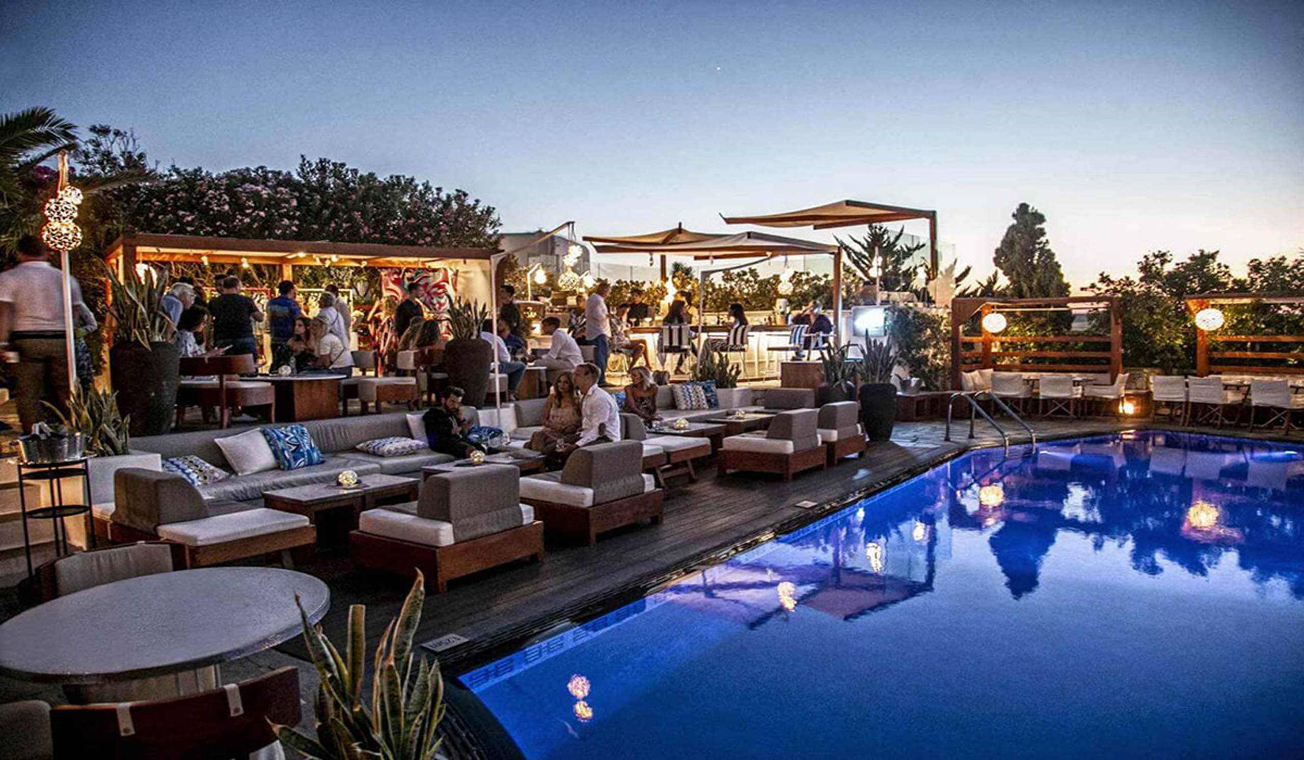 hotels-the belvedere-Pool Party hotels-the belvedere-Pool Party